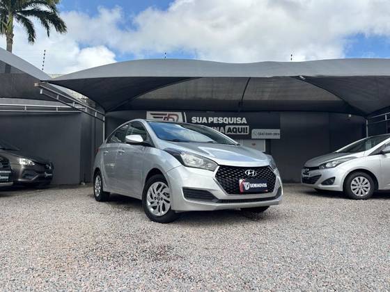 HYUNDAI HB20S 1.6 COMFORT PLUS 16V FLEX 4P AUTOMÁTICO